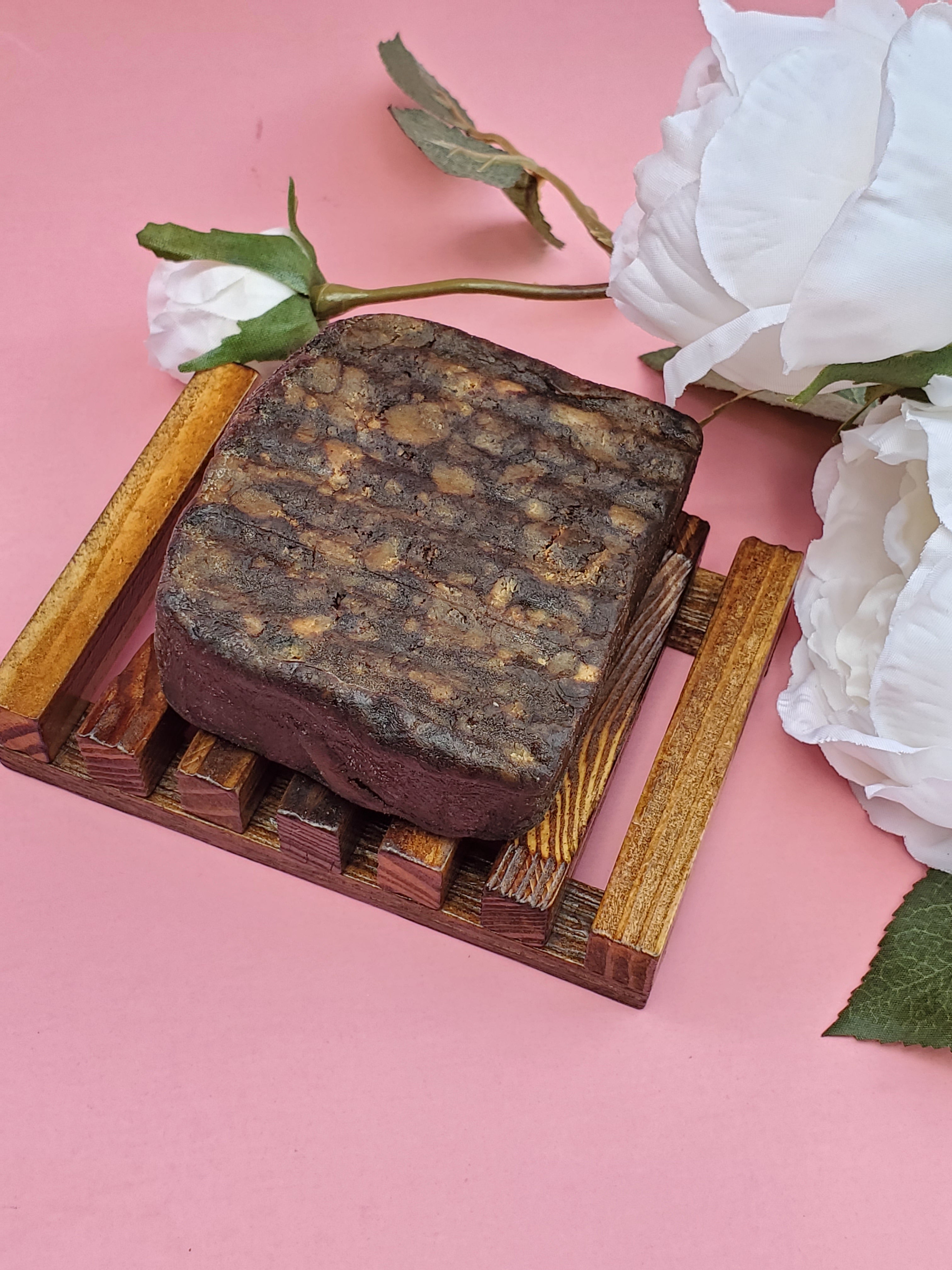 Tumeric & Peppermint Black Soap